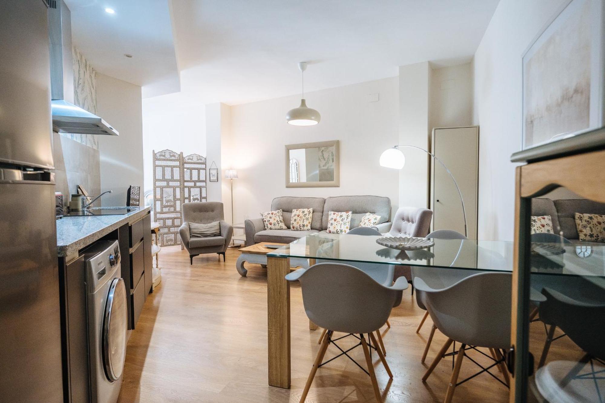 Sierpes 54, By Homing U Apartment Seville